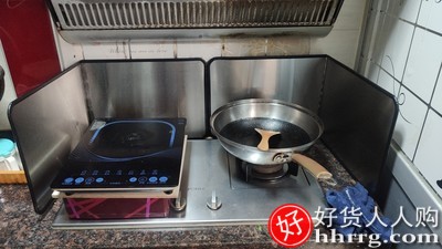 厨房耐高温防油挡板，不锈钢防水溅油烟机隔热挡板插图1