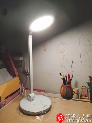 德国柏曼学生护眼灯，aa级书桌床头智能台灯插图4