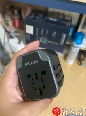 飞利浦全球通用带USB转换器，出国旅行插座转换插头插图1