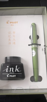 日本PILOT百乐78G钢笔，钢笔怎么装墨囊插图3