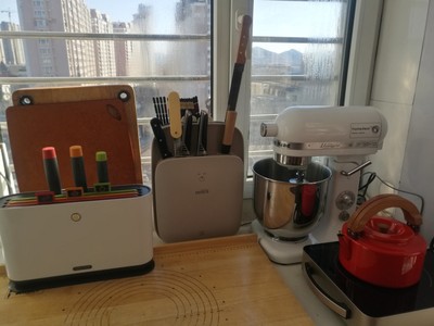 日本倾厨砧板消毒器，家用小型刀架菜板消毒机插图3