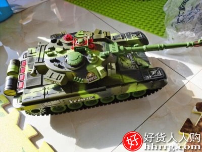 超大号遥控坦克，履带式金属充电动可开炮玩具模型插图1
